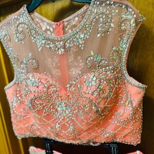 Coral homecoming/prom dress. Top:XL Bottom:XL